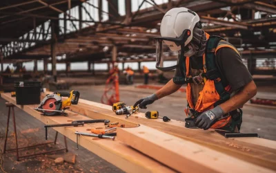 Alquiler de minigrúas en Sevilla para trabajos